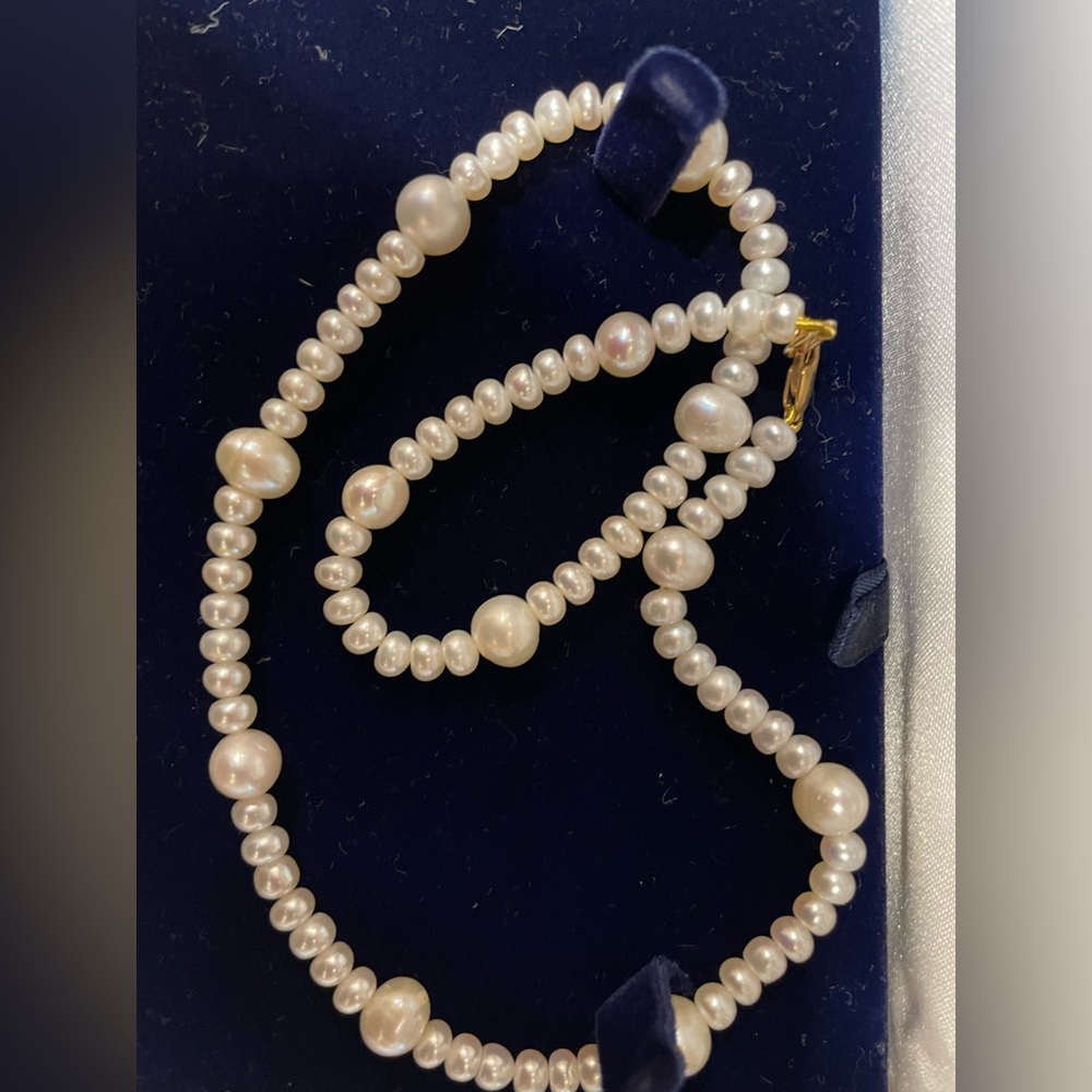 Fresh Water Pearl Necklace